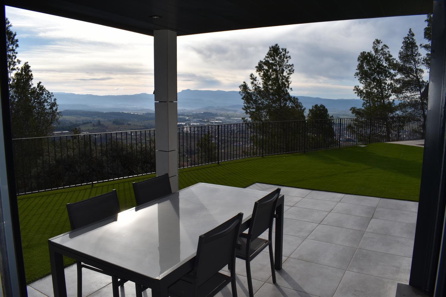 Appartamento Eagle'S Nest Castellnou de Bages Esterno foto